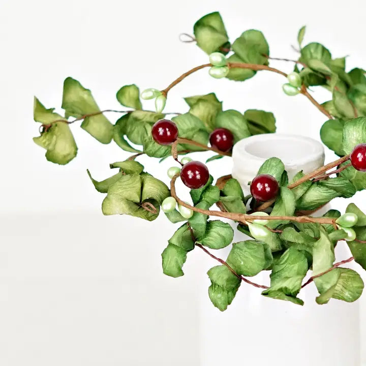 Ruffled Green Boxwood Candle Ring with Berries