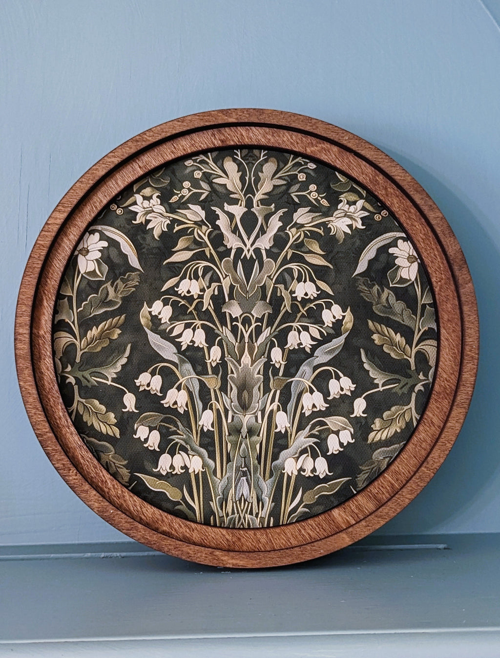 8" Round Dark Green Morris Art