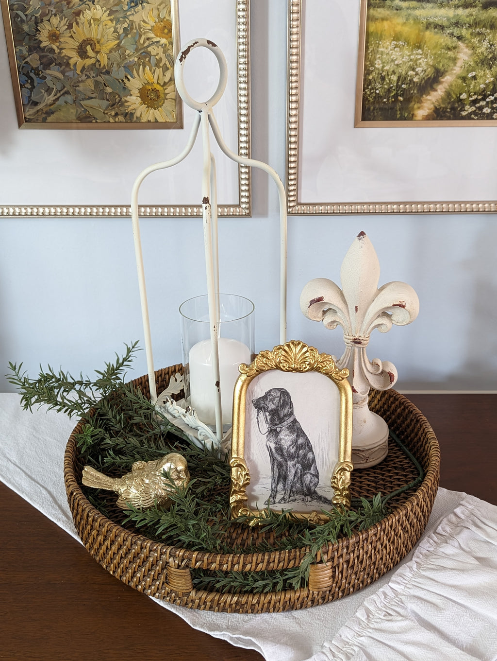 Country Manor Vignette