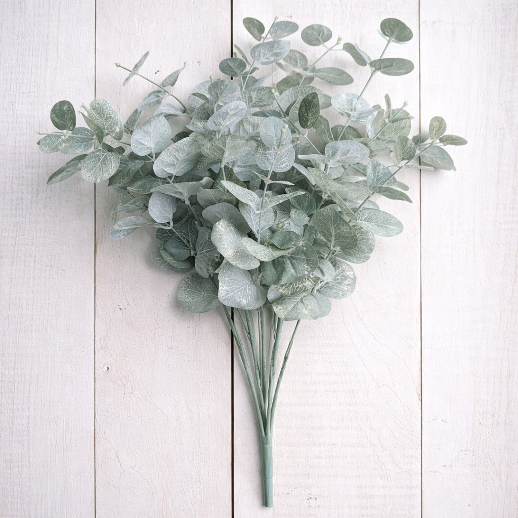 Silvery Green Eucalyptus Spray | 26"