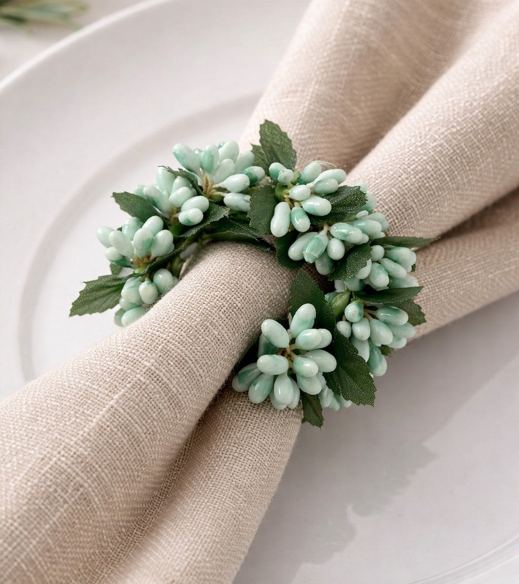 Willow Green Pip Berry Ring | 3"